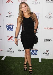 Ronda Rousey feet photo thumbnail
