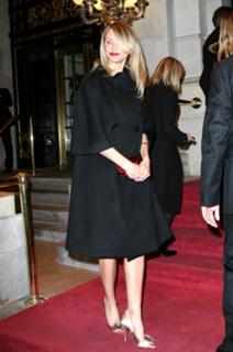 Cameron Diaz feet photo thumbnail