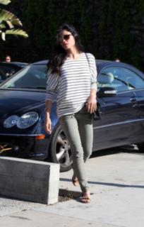 Jenna Dewan feet photo thumbnail