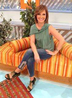 Cristina Ferreira feet photo thumbnail