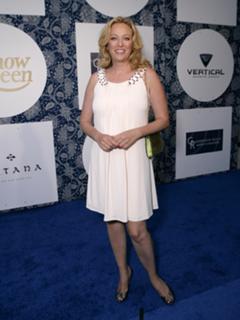 Virginia Madsen feet photo thumbnail