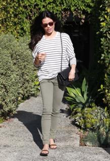 Jenna Dewan feet photo thumbnail