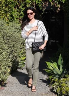 Jenna Dewan feet photo thumbnail