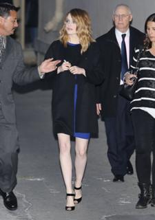Emma Stone feet photo thumbnail