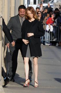 Emma Stone feet photo thumbnail