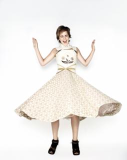 Emma Watson feet photo thumbnail