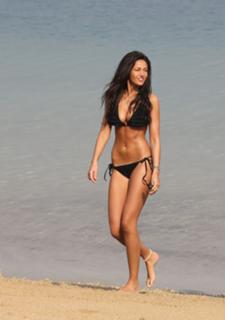 Michelle Keegan feet photo thumbnail