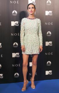 Jennifer Connelly feet photo thumbnail