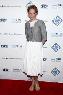 Uma Thurman feet photo thumbnail