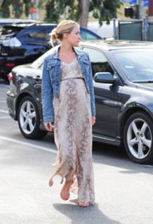 Kristin Cavallari feet photo thumbnail