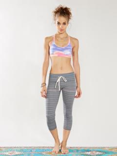 Jasmine Sanders feet photo thumbnail