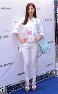 Seohyun feet photo 3