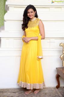 Rakul Preet Singh feet photo thumbnail