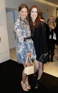 Lena Meyer-Landrut feet photo thumbnail