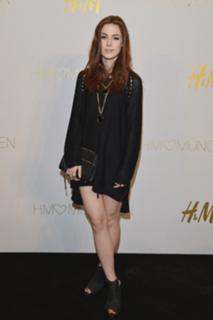 Lena Meyer-Landrut feet photo thumbnail