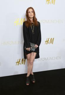 Lena Meyer-Landrut feet photo thumbnail