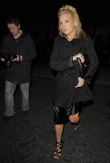 Kate Hudson feet photo thumbnail