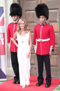Amanda Holden feet photo thumbnail