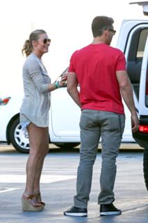 LeAnn Rimes feet photo thumbnail