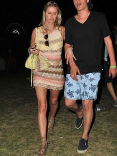 Nicky Rothschild feet photo thumbnail