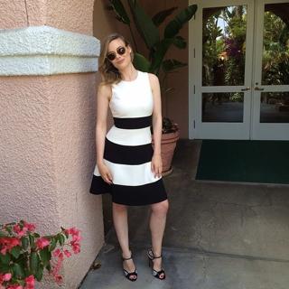 Gillian Jacobs feet photo thumbnail