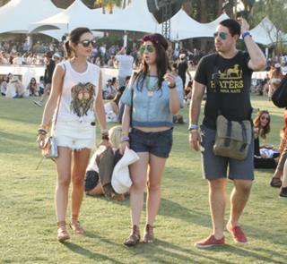 Camilla Belle feet photo thumbnail