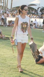 Camilla Belle feet photo thumbnail