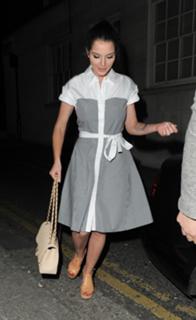 Helen Flanagan feet photo thumbnail