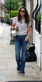 Catherine Princess of Wales feet photo thumbnail