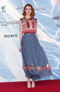 Emma Stone feet photo thumbnail