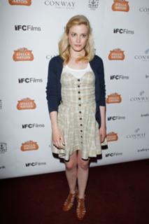Gillian Jacobs feet photo 4