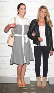 Helen Flanagan feet photo thumbnail