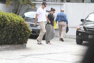 Giovanna Antonelli feet photo thumbnail