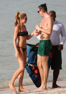 Abbey Clancy feet photo thumbnail