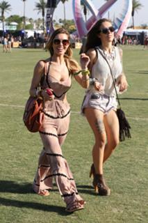 Audrina Patridge feet photo thumbnail