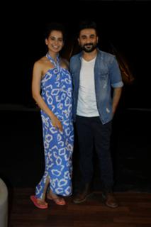 Kangana Ranaut feet photo thumbnail