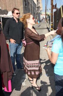 Gillian Anderson feet photo thumbnail