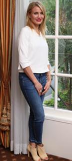 Cameron Diaz feet photo thumbnail