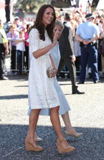 Catherine Princess of Wales feet photo thumbnail