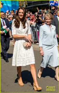 Catherine Princess of Wales feet photo thumbnail