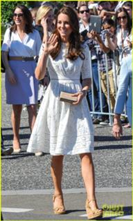 Catherine Princess of Wales feet photo thumbnail