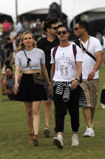 Diane Kruger feet photo thumbnail