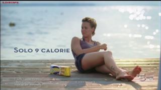 Federica Pellegrini feet photo thumbnail