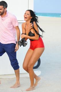 Nabilla Benattia feet photo thumbnail