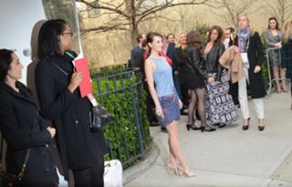 Leighton Meester feet photo thumbnail
