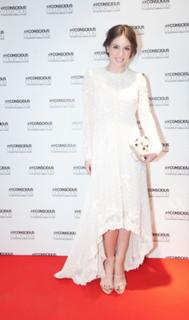 Athina Oikonomakou feet photo thumbnail