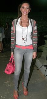 Athina Oikonomakou feet photo thumbnail