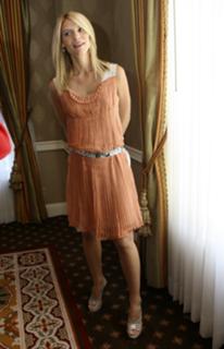 Claire Danes feet photo thumbnail