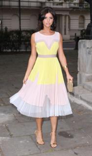 Lucy Mecklenburgh feet photo thumbnail