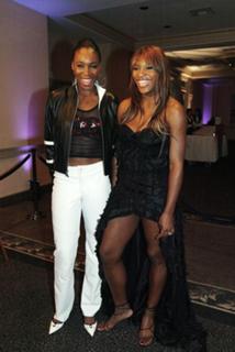 Serena Williams feet photo thumbnail